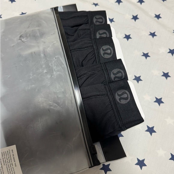 lululemon athletica Other - lululemon athletica Men's Black Underwear
Always on motion 5 pack 5” Lenght